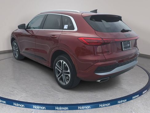 Certified 2025 Audi Q5 Premium w/ Convenience Package AWD/4WD image 7
