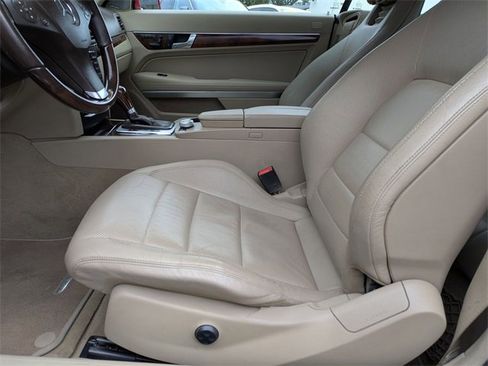 Used 2011 Mercedes-Benz E 550 Cabriolet image 13