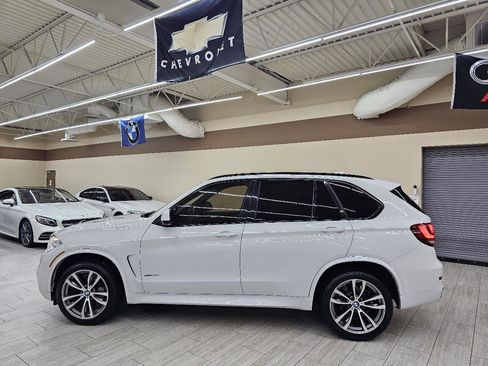 Used 2014 BMW X5 xDrive50i image 9