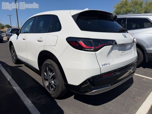 Certified 2025 Honda HR-V EX-L image 3