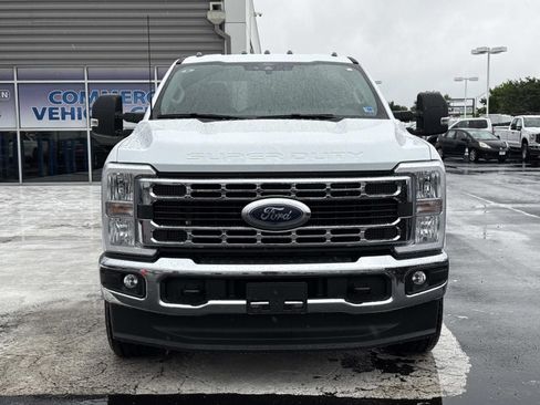 New 2026 Ford F250 XLT w/ FX4 Off-Road Package AWD/4WD image 8