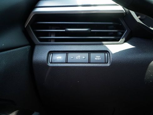Used 2023 Nissan Altima 2.5 SR AWD/4WD image 30
