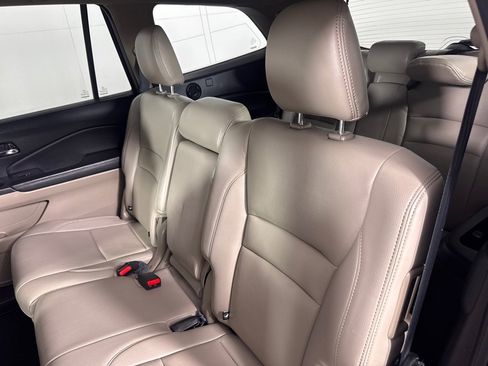 Used 2017 Honda Pilot LX image 21