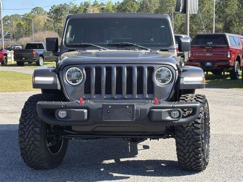 Used 2019 Jeep Wrangler Unlimited Rubicon w/ Advanced Safety Group image 2