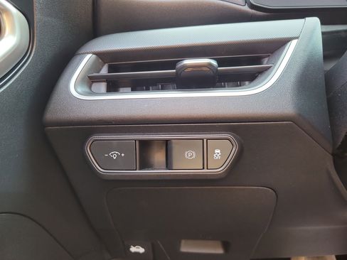 Used 2025 Kia K4 FWD image 31