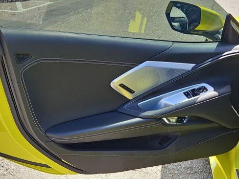 Used 2022 Chevrolet Corvette Stingray Preferred Cpe w/ Z51 Performance Package image 20