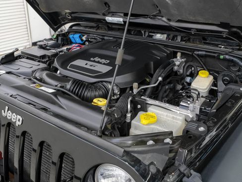 Used 2016 Jeep Wrangler Rubicon AWD/4WD image 58
