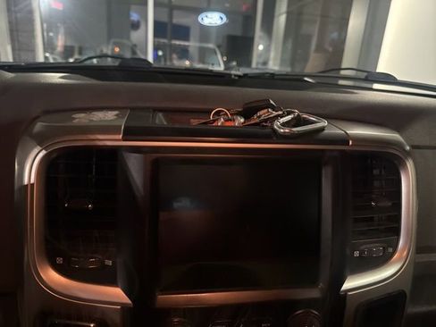 Used 2014 RAM 1500 Outdoorsman image 17