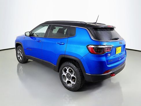 Used 2022 Jeep Compass Trailhawk w/ Trailhawk Convenience Group AWD/4WD image 8