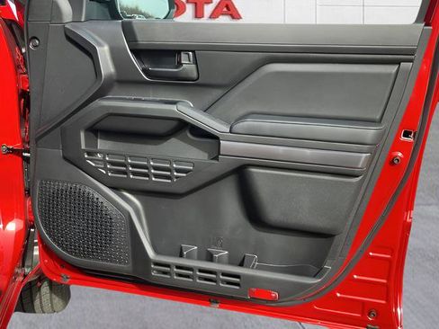 New 2026 Toyota Tacoma SR5 AWD/4WD image 12