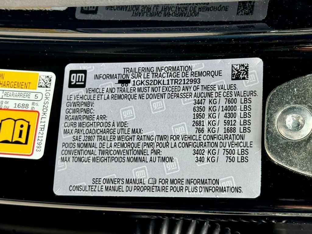 Used 2026 GMC Yukon Denali AWD/4WD image 18