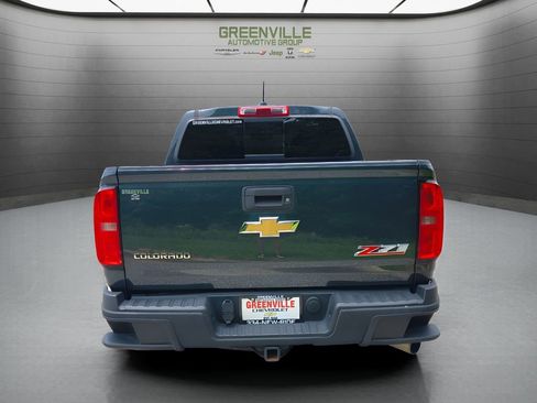 Used 2018 Chevrolet Colorado Z71 AWD/4WD image 4