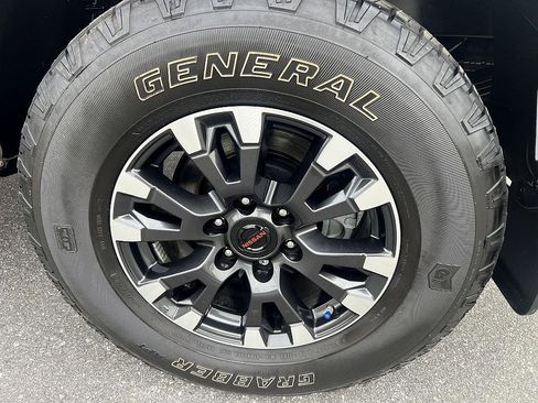 Certified 2022 Nissan Titan PRO-4X w/ Pro-4x Convenience Package image 22