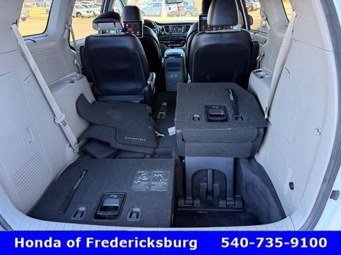 Used 2019 Kia Sedona EX w/ EX Premium Package image 22