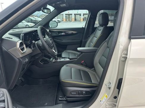New 2026 Chevrolet TrailBlazer ACTIV w/ Convenience Package AWD/4WD image 2