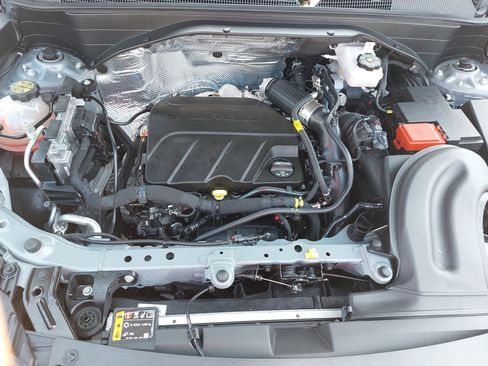 Used 2023 Chevrolet TrailBlazer LT image 32