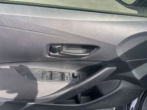 Used 2024 Toyota Corolla LE image 20