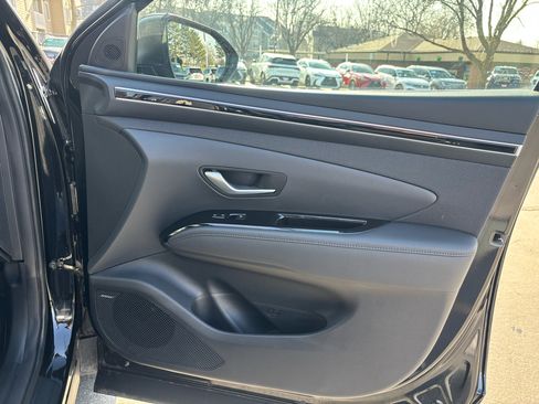 Used 2024 Hyundai Tucson Limited image 11