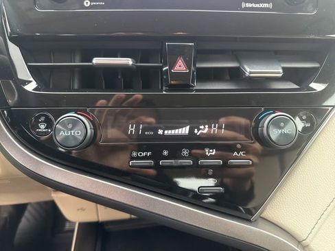 Used 2024 Toyota Camry LE image 30