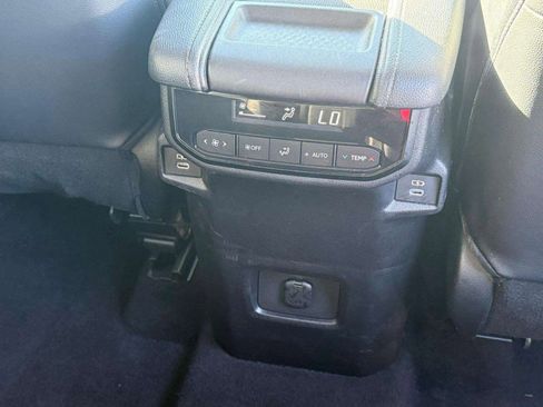Used 2024 Toyota Grand Highlander XLE image 24