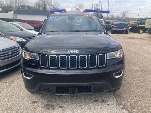 Used 2020 Jeep Grand Cherokee Laredo image 3