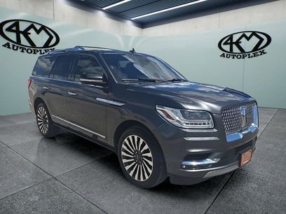 Used 2018 Lincoln Navigator Reserve w/ Technology Package