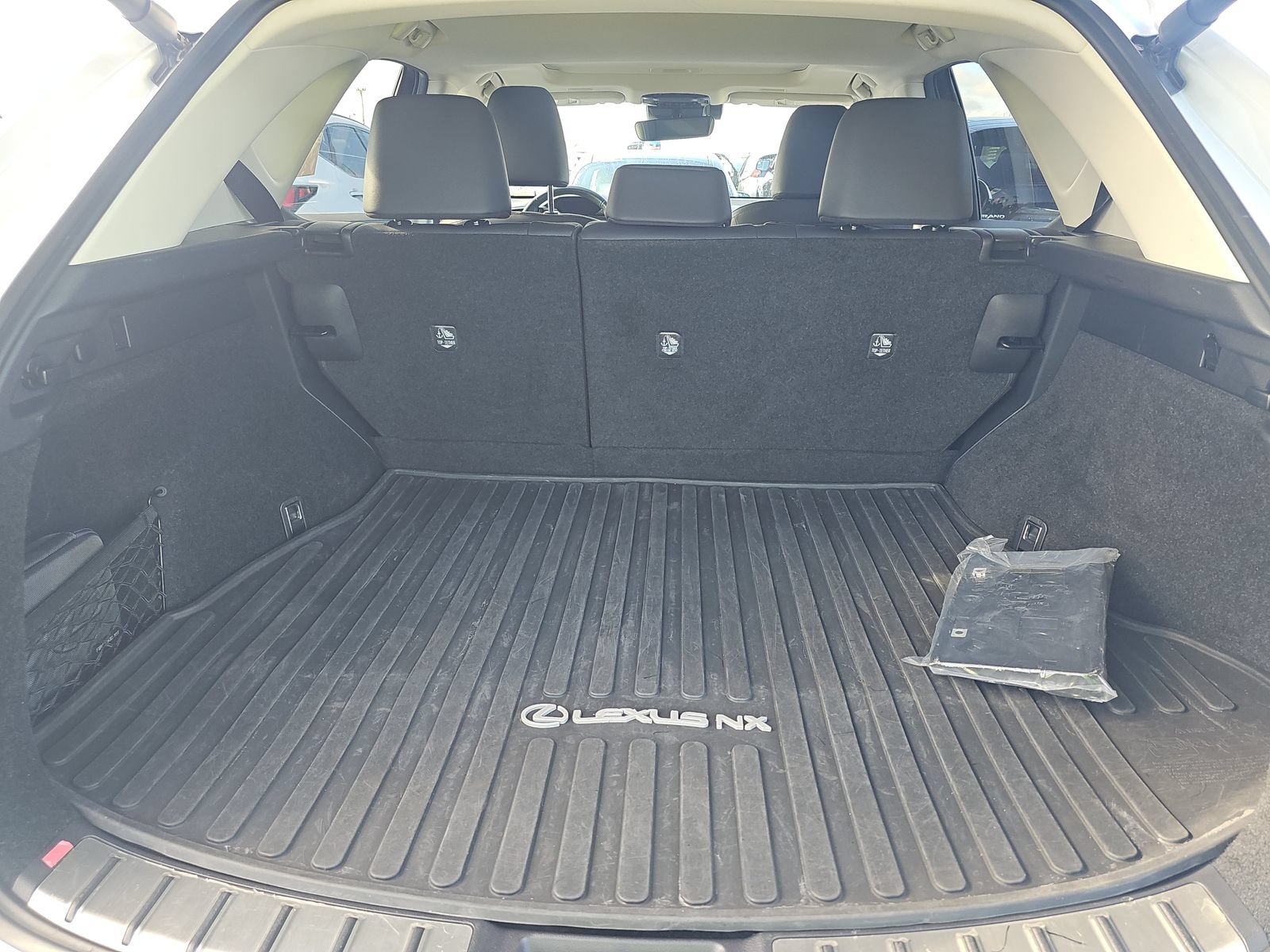 Used 2024 Lexus NX 250 FWD image 7