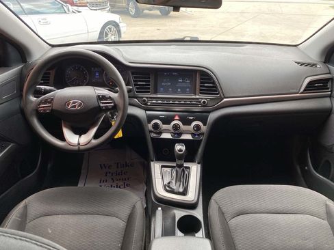 Used 2019 Hyundai Elantra SEL w/ Cargo Package FWD image 14