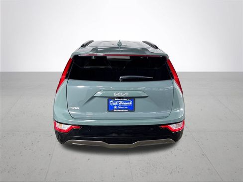 Used 2024 Kia Niro Wind w/ Wind Preserve Package FWD image 7