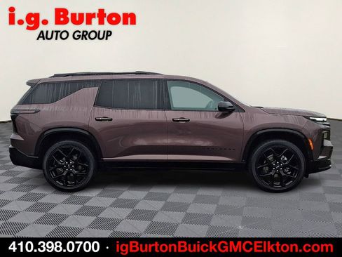 Used 2024 Chevrolet Traverse RS AWD/4WD image 7