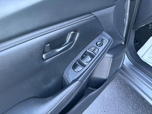Used 2024 Nissan Sentra S image 14