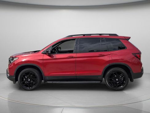 Used 2024 Honda Passport Black Edition image 4