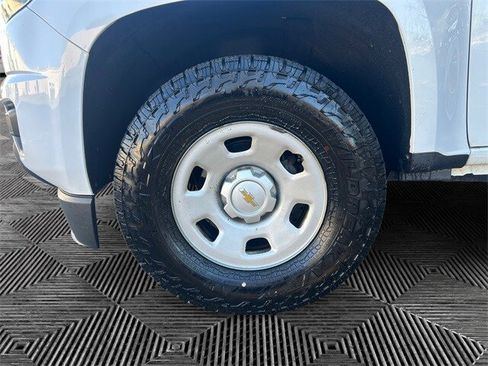 Used 2019 Chevrolet Colorado W/T w/ WT Convenience Package image 14