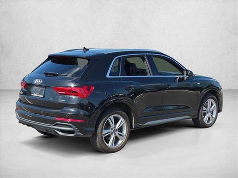 Used 2023 Audi Q3 2.0T Premium Plus w/ Premium Plus Package AWD/4WD image 5