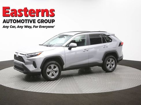 Used 2024 Toyota RAV4 XLE AWD/4WD image 55