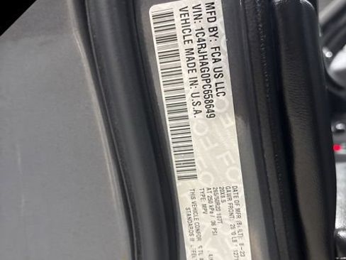 Used 2023 Jeep Grand Cherokee Altitude AWD/4WD image 45
