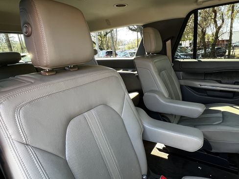 Used 2018 Ford Expedition Max Limited w/ Equipment Group 302A image 43