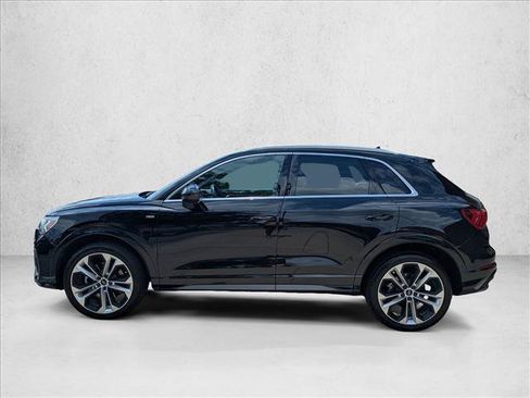 Used 2020 Audi Q3 2.0T Premium Plus AWD/4WD image 9