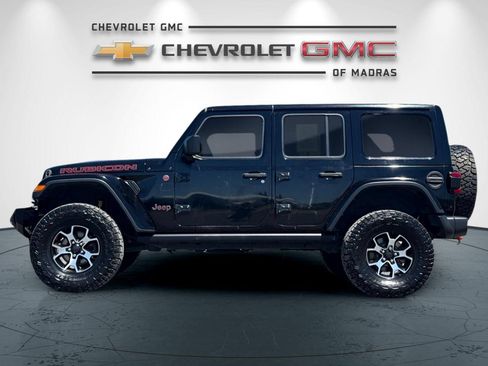 Used 2020 Jeep Wrangler Unlimited Rubicon w/ LED Lighting Group AWD/4WD image 6
