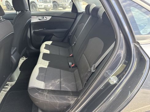 Used 2023 Kia Forte LXS image 13