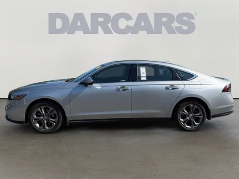 Used 2023 Honda Accord EX image 4