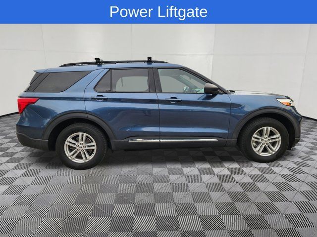 Used 2020 Ford Explorer XLT w/ Comfort Package AWD/4WD image 4