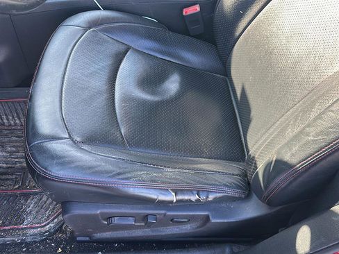 Used 2011 Nissan Rogue SV w/ SL Pkg image 18