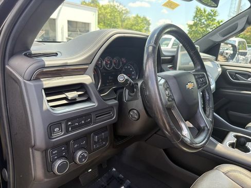 Used 2021 Chevrolet Tahoe LT w/ LT Signature Package AWD/4WD image 21
