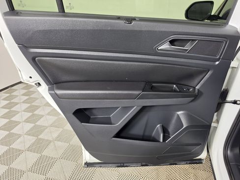 Used 2019 Volkswagen Atlas SE FWD image 36