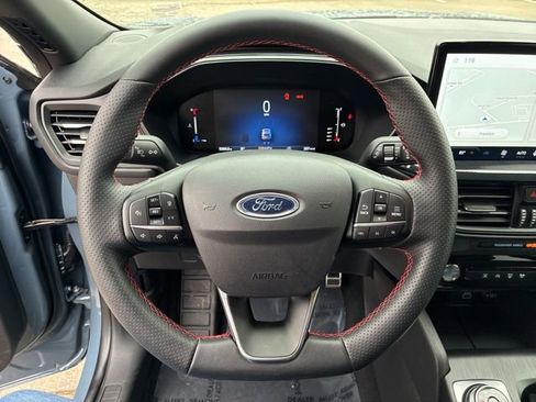 Used 2024 Ford Escape ST-Line w/ Tech Pack #1 image 30