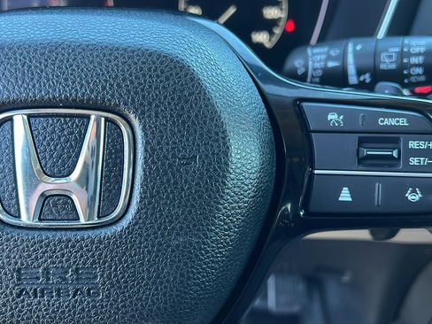 Used 2023 Honda Pilot EX-L image 27