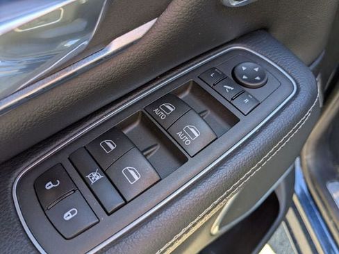 Certified 2022 RAM 1500 Laramie image 10