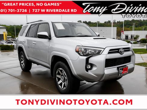 Certified 2024 Toyota 4Runner TRD Off-Road AWD/4WD image 1