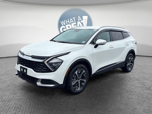 Used 2023 Kia Sportage EX AWD/4WD image 8